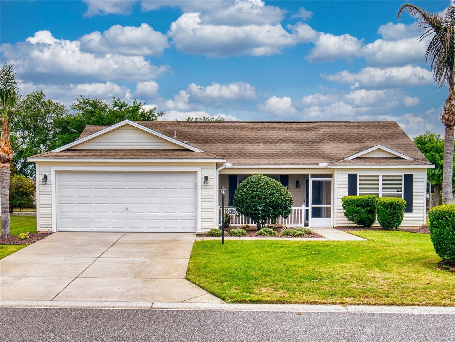 1521 HOLLYBERRY PLACE — photo 1 of 27