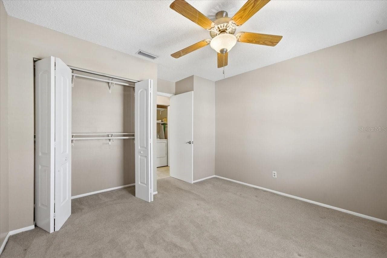 227 SUN VISTA COURT — photo 24 of 47