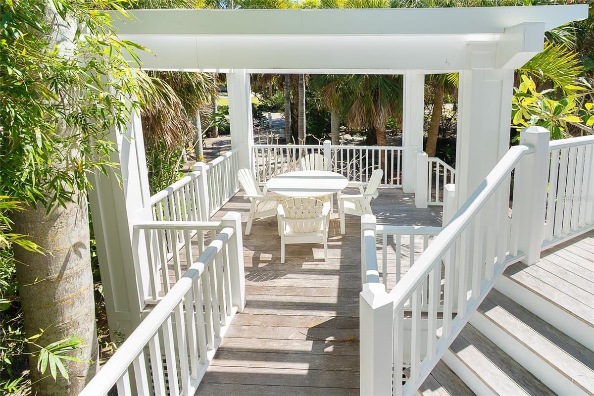7320 PALM ISLAND DRIVE — photo 8 of 100