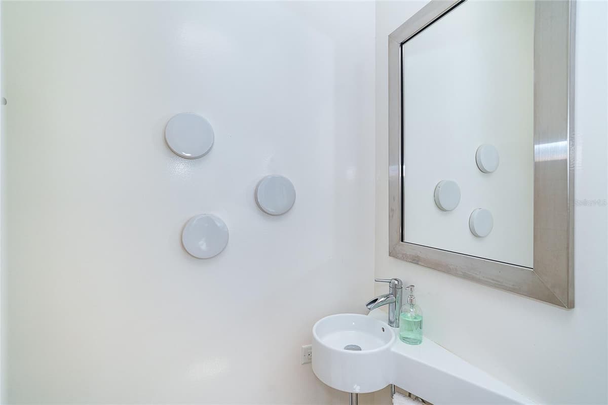 7320 PALM ISLAND DRIVE — photo 17 of 100