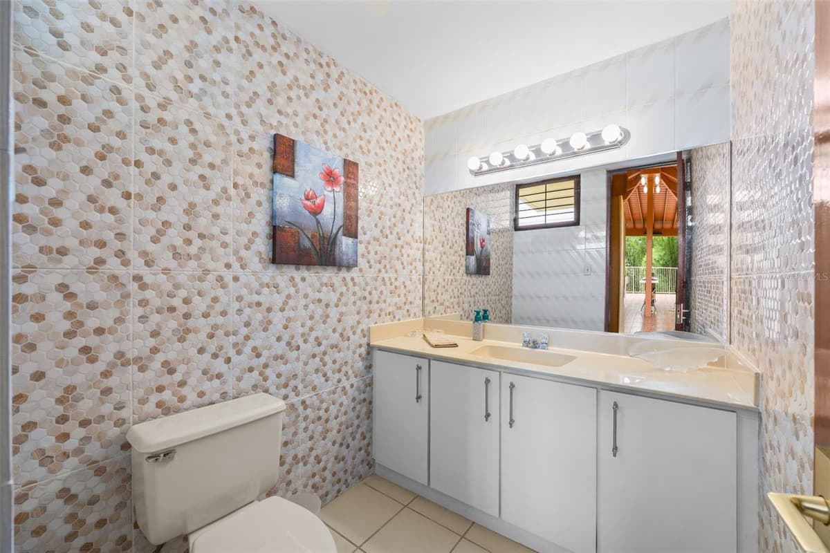 A16 SAN IGNACIO STREET, SAN PEDRO ESTATES — photo 25 of 38