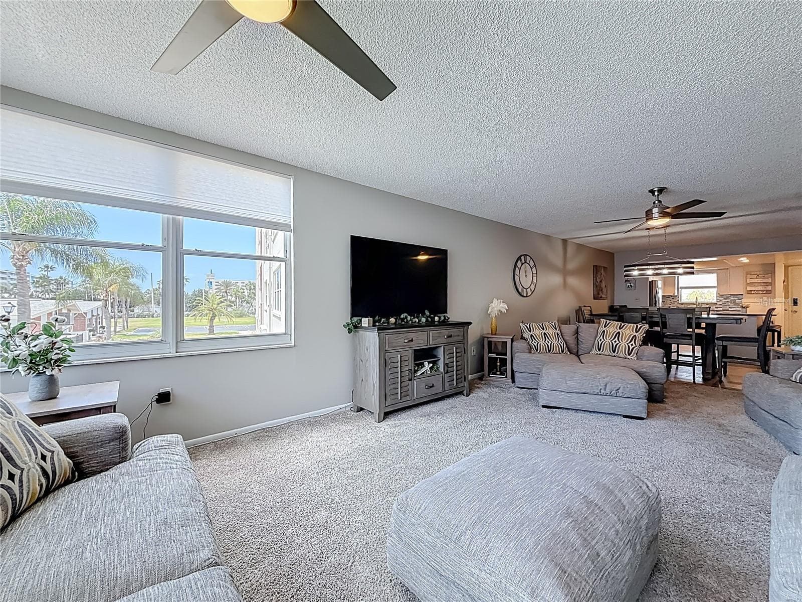 5575 GULF BOULEVARD — photo 27 of 46