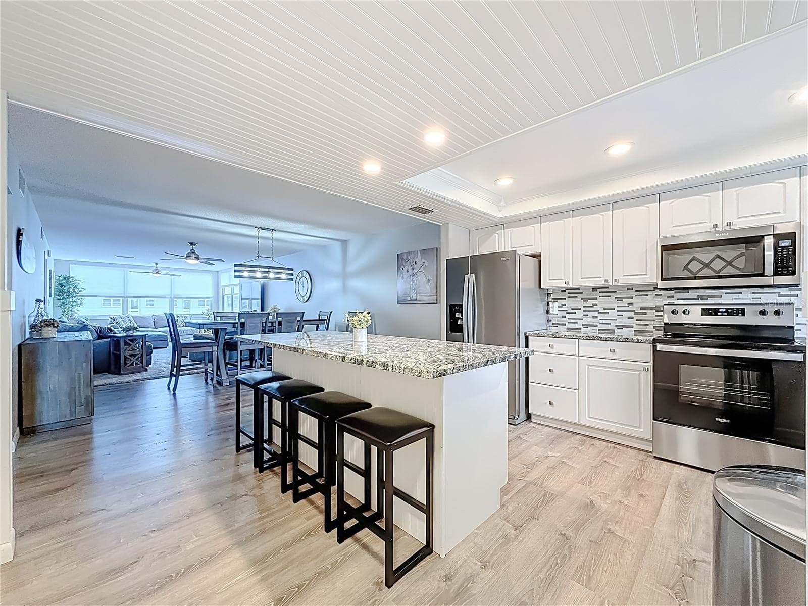 5575 GULF BOULEVARD — photo 14 of 46