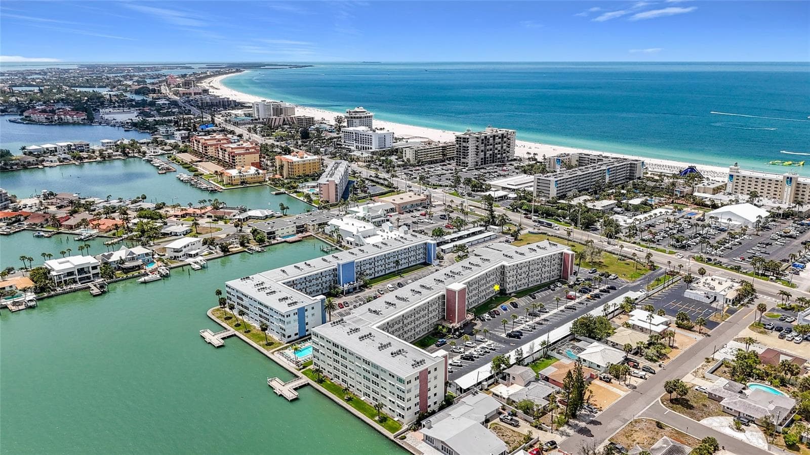 5575 GULF BOULEVARD — photo 3 of 46