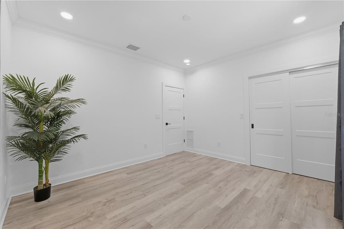 2813 KIPPS COLONY DRIVE — photo 36 of 96