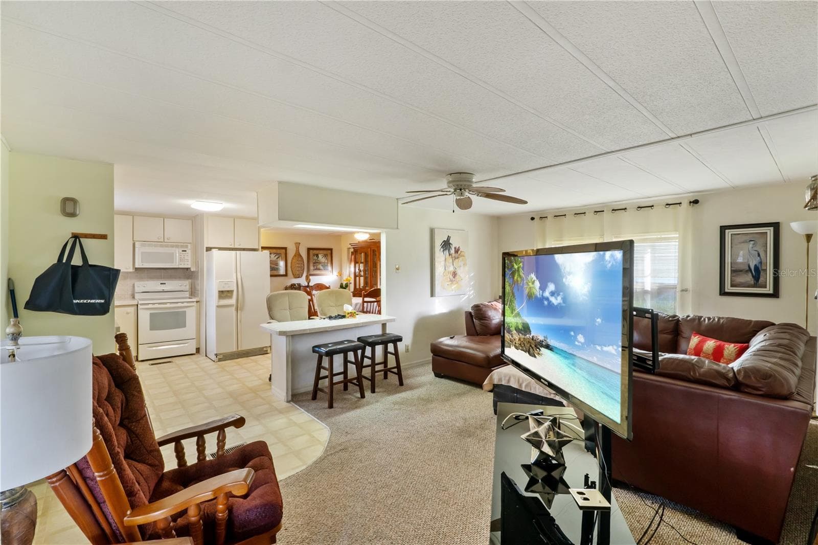 1306 DEBRA DRIVE — photo 14 of 33