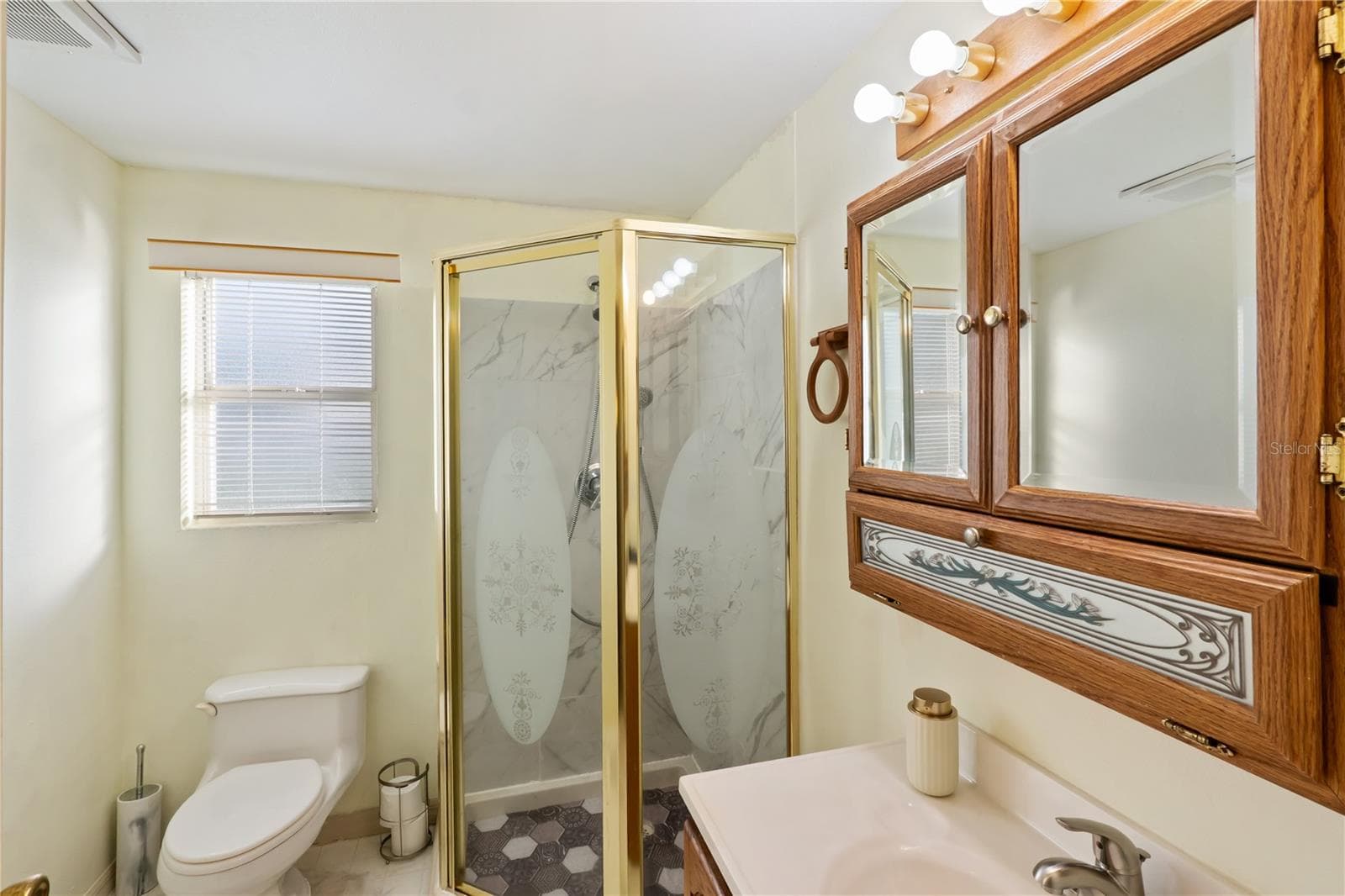 1306 DEBRA DRIVE — photo 19 of 33