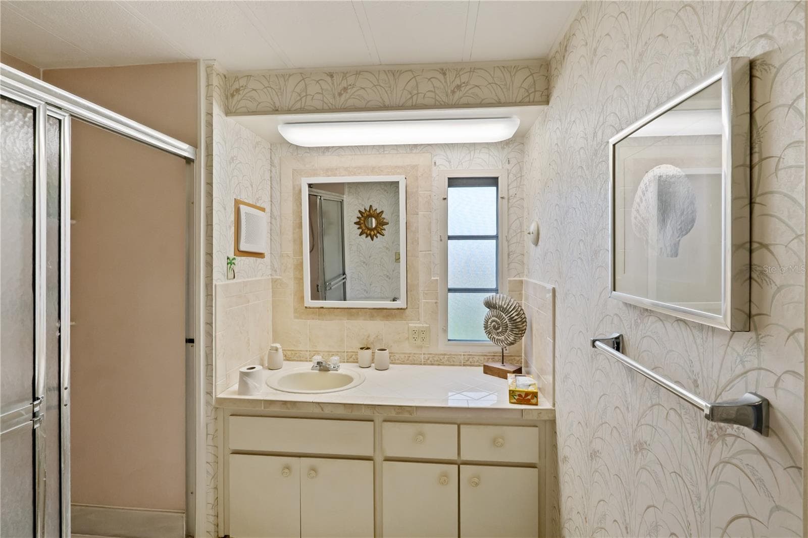 1306 DEBRA DRIVE — photo 24 of 33