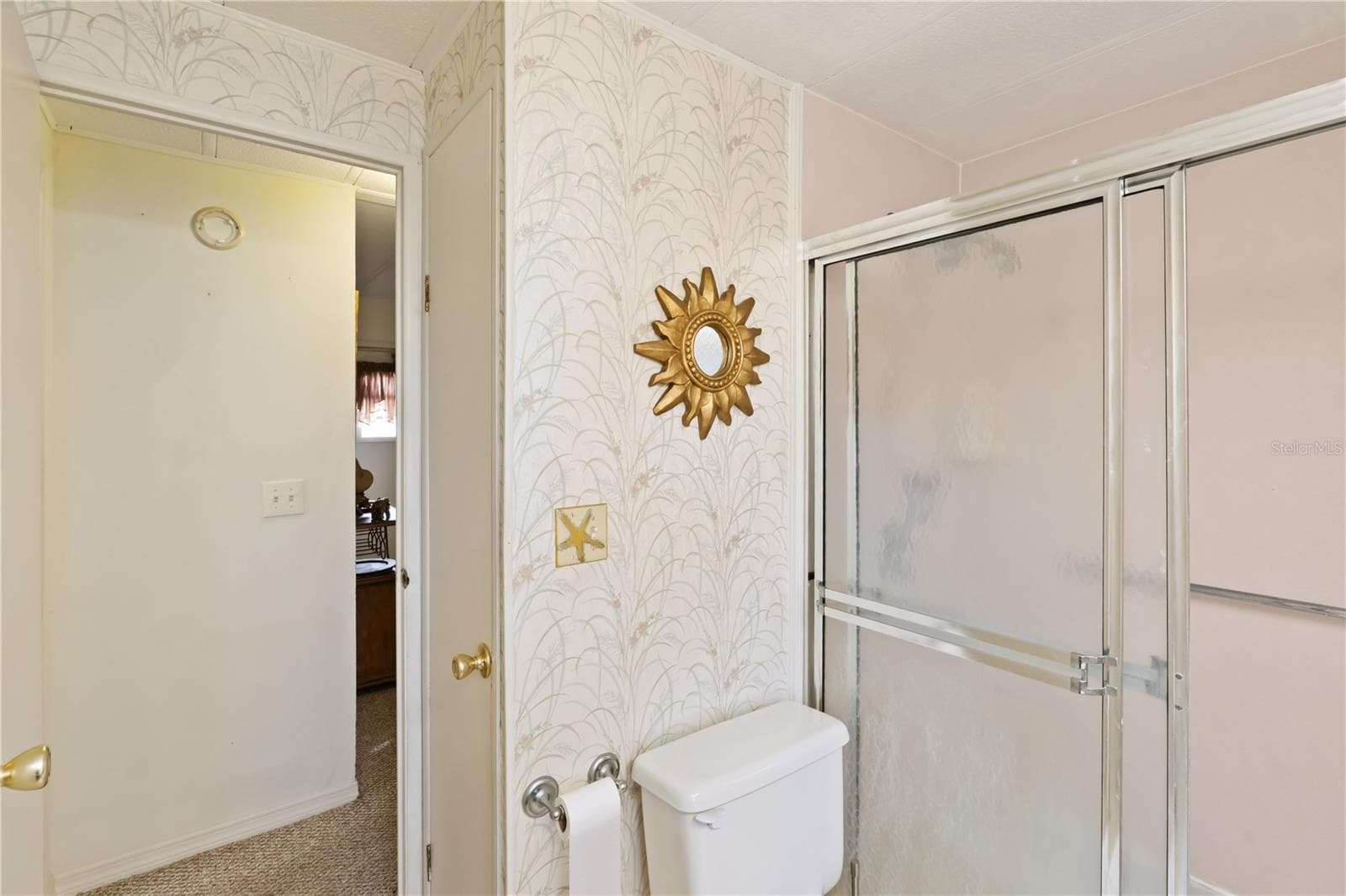 1306 DEBRA DRIVE — photo 25 of 33