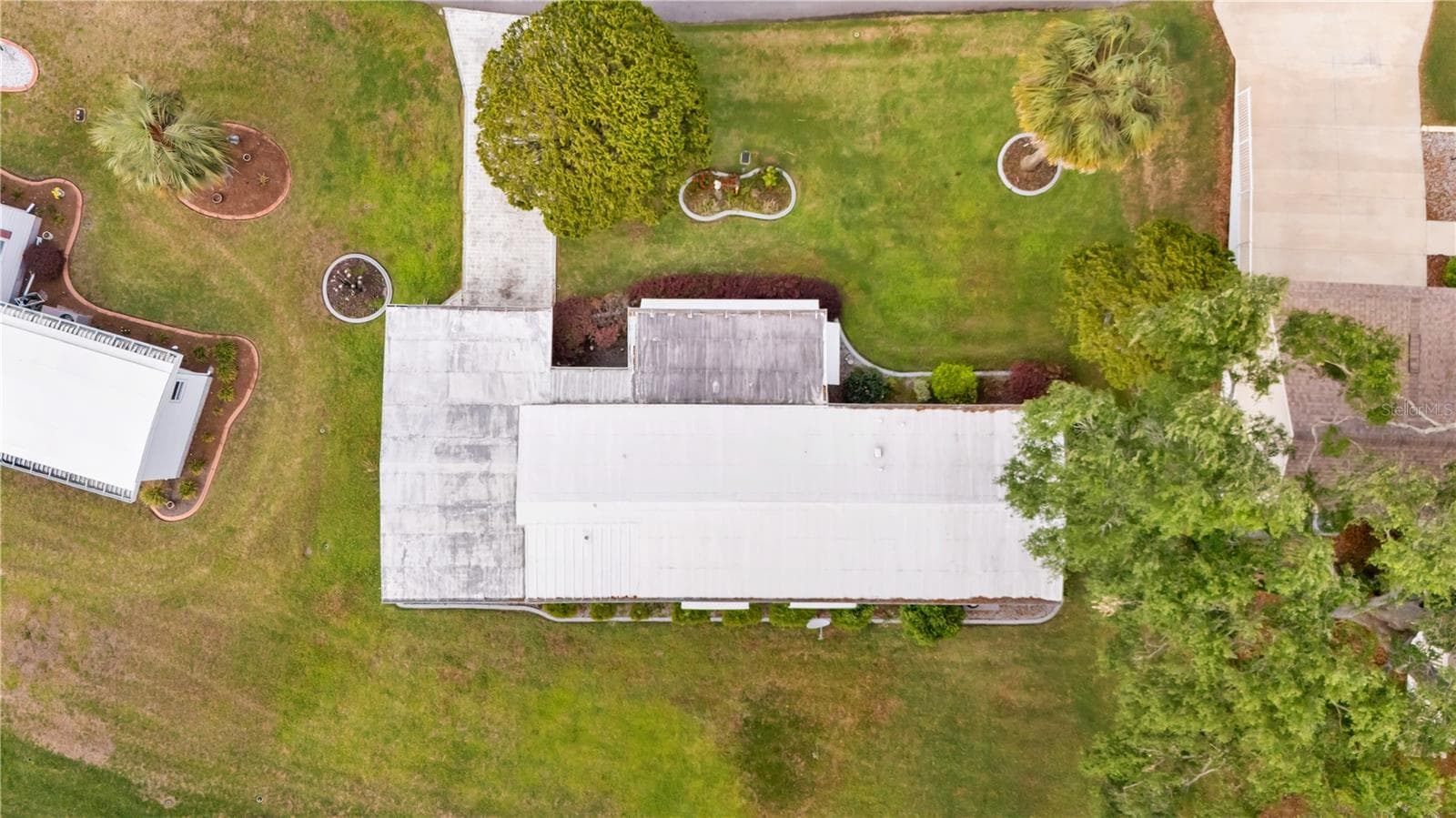 1306 DEBRA DRIVE — photo 33 of 33