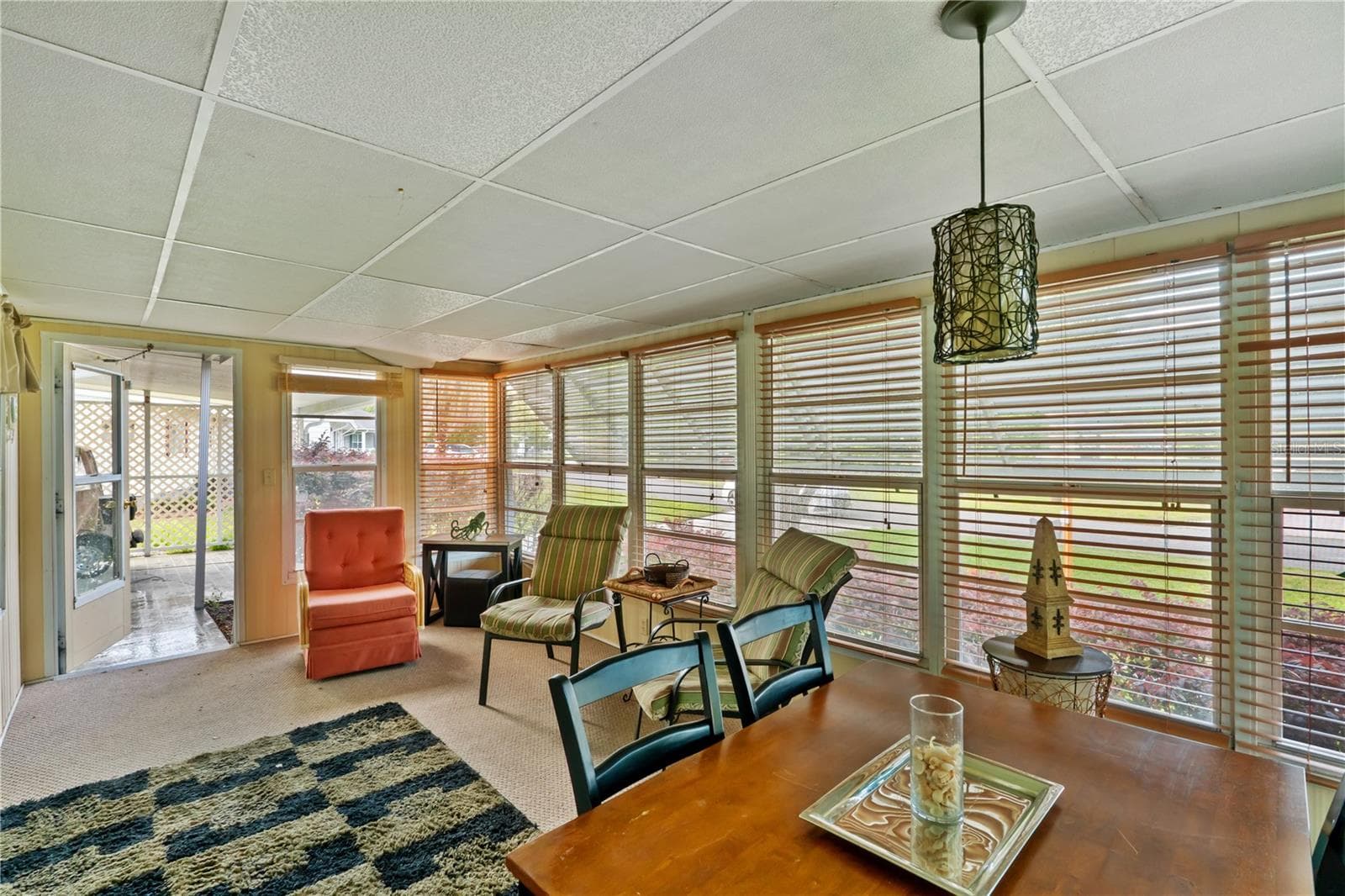 1306 DEBRA DRIVE — photo 3 of 33