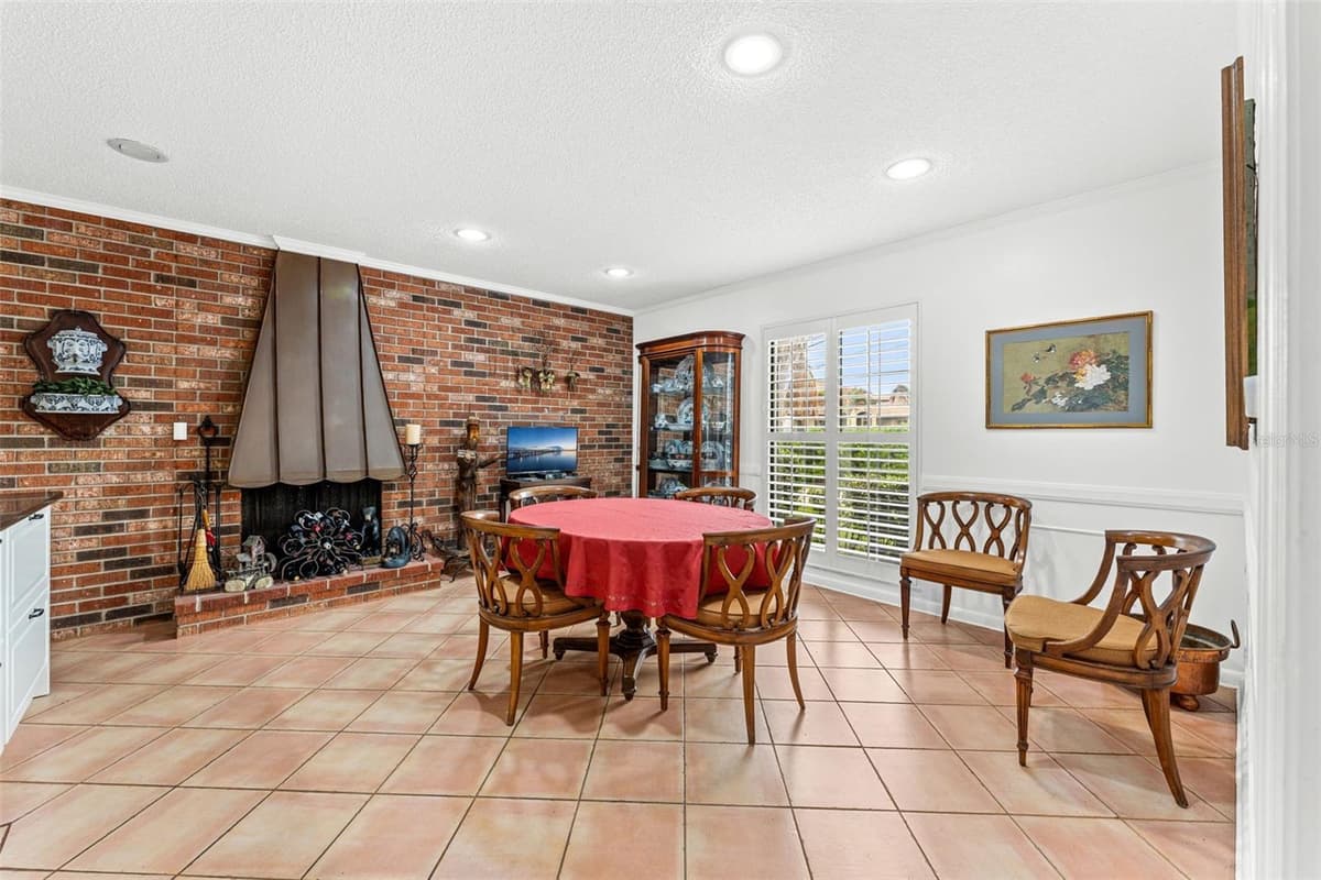 1790 BAY SHORE DRIVE — photo 5 of 20