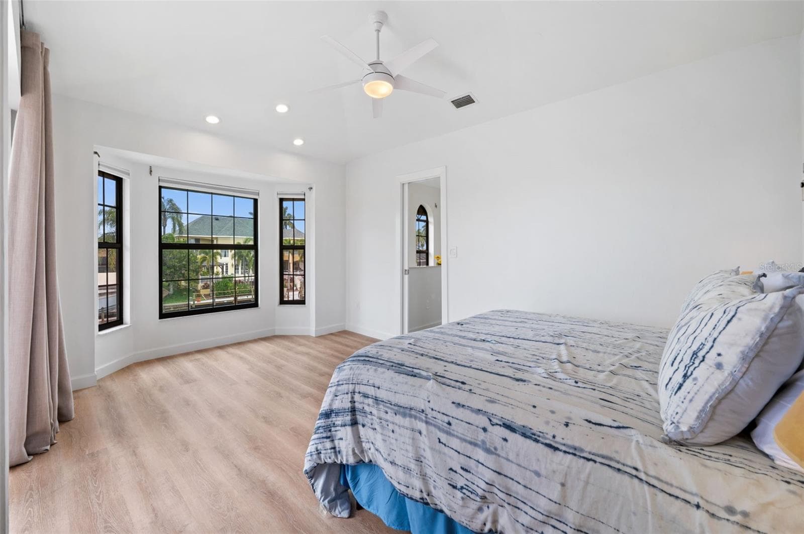 1223 51ST STREET — photo 33 of 49