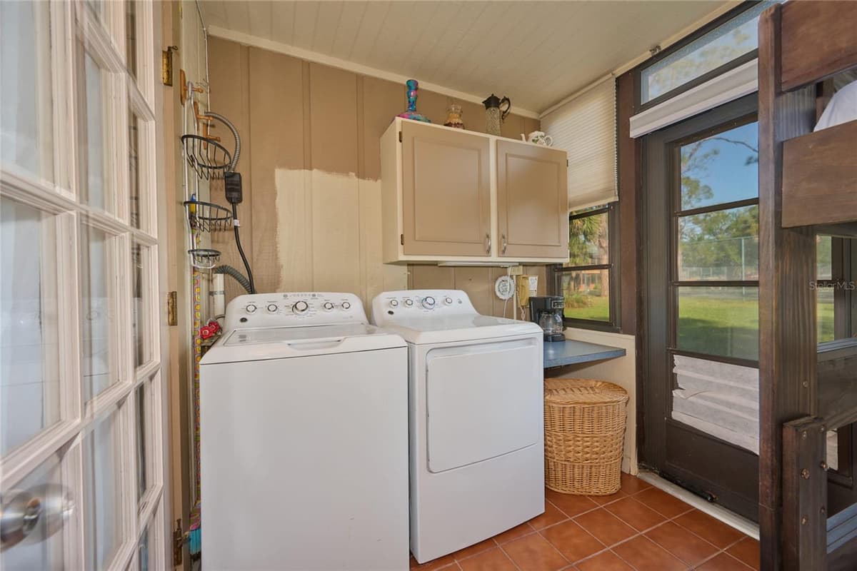 3200 RIVER RANCH BOULEVARD — photo 13 of 23