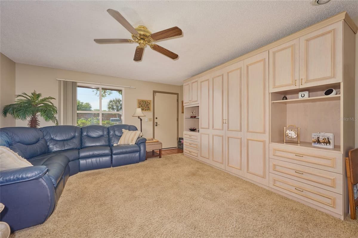 3200 RIVER RANCH BOULEVARD — photo 3 of 23