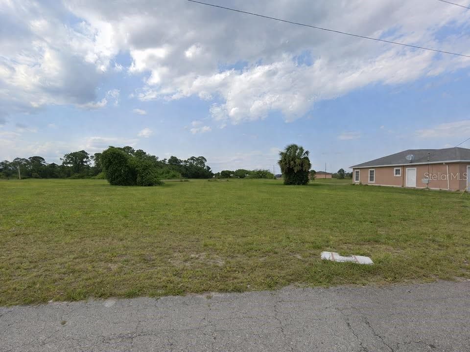 7015 GILL CIRCLE — photo 1 of 1