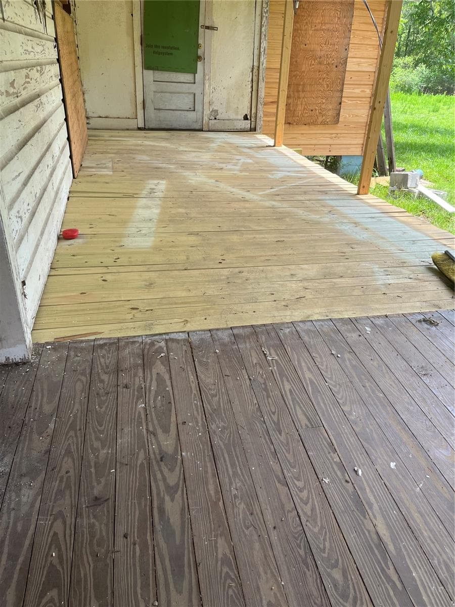 10033 COUNTY ROAD 225 — photo 3 of 27