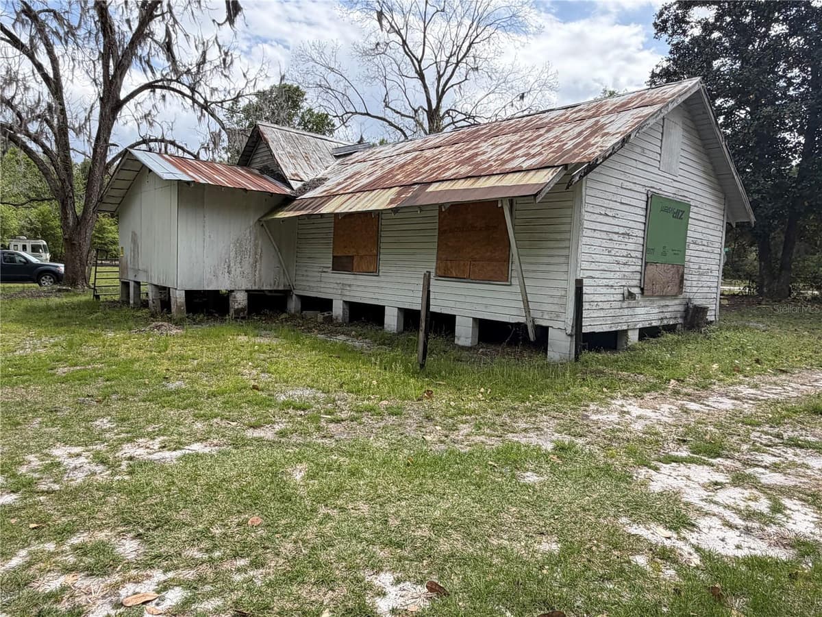 10033 COUNTY ROAD 225 — photo 18 of 27