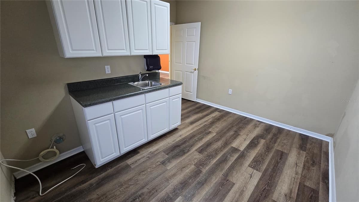 2649 WINDGUARD CIRCLE — photo 44 of 48