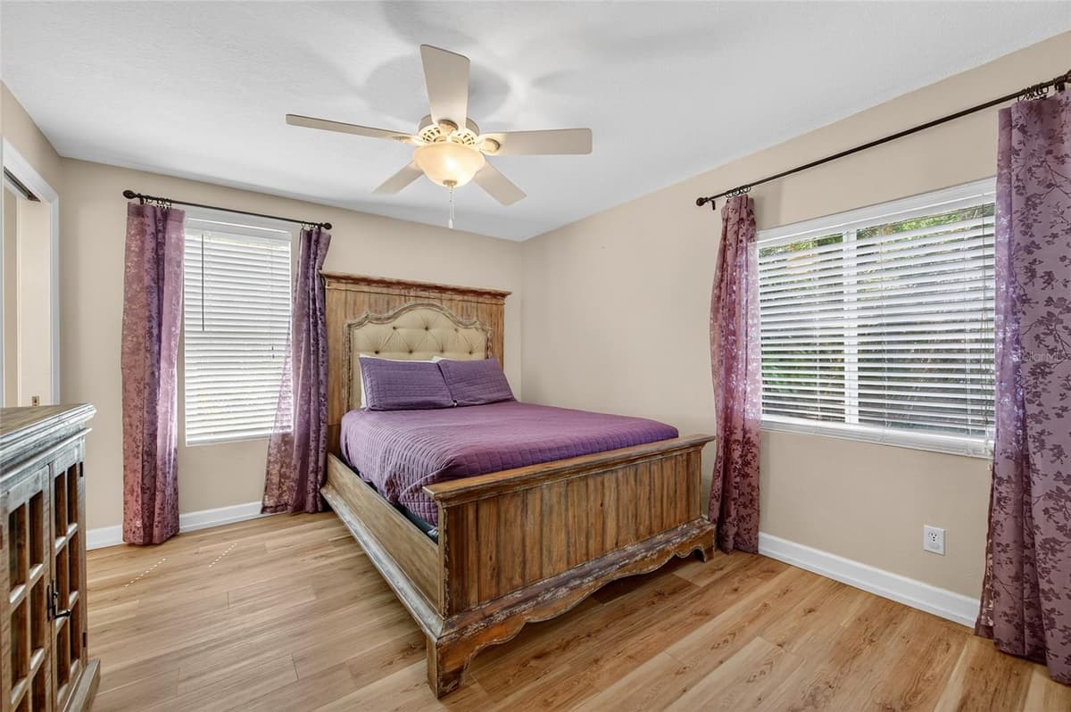 2904 S PENINSULA DR — photo 42 of 54