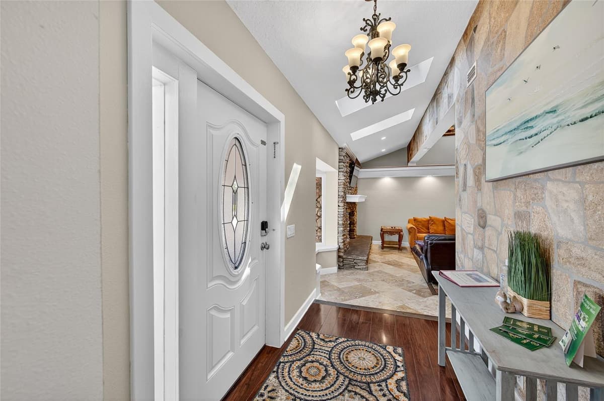 2904 S PENINSULA DR — photo 17 of 54