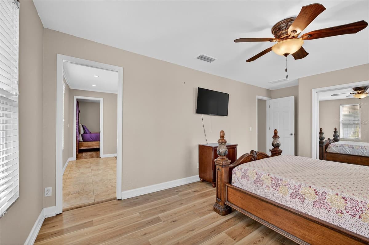 2904 S PENINSULA DR — photo 46 of 54