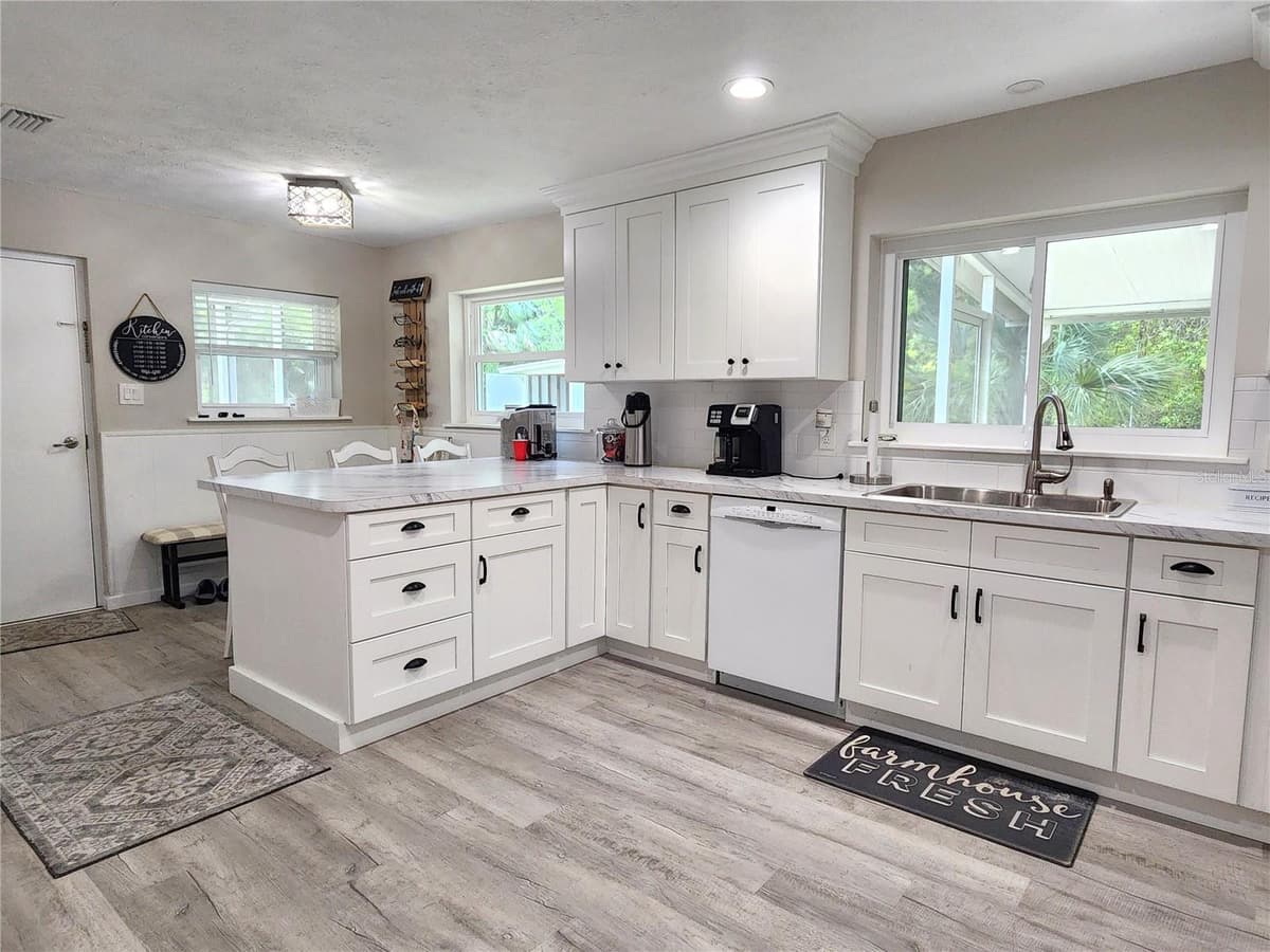 24595 HIGHWAY 315 — photo 4 of 42