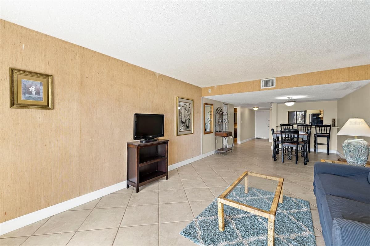 3060 ATLANTIC AVENUE — photo 15 of 30