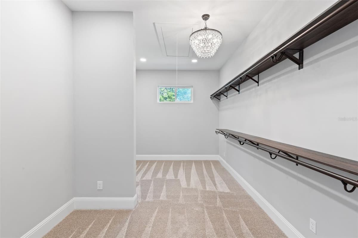 3321 KINGSWAY ROAD — photo 27 of 43