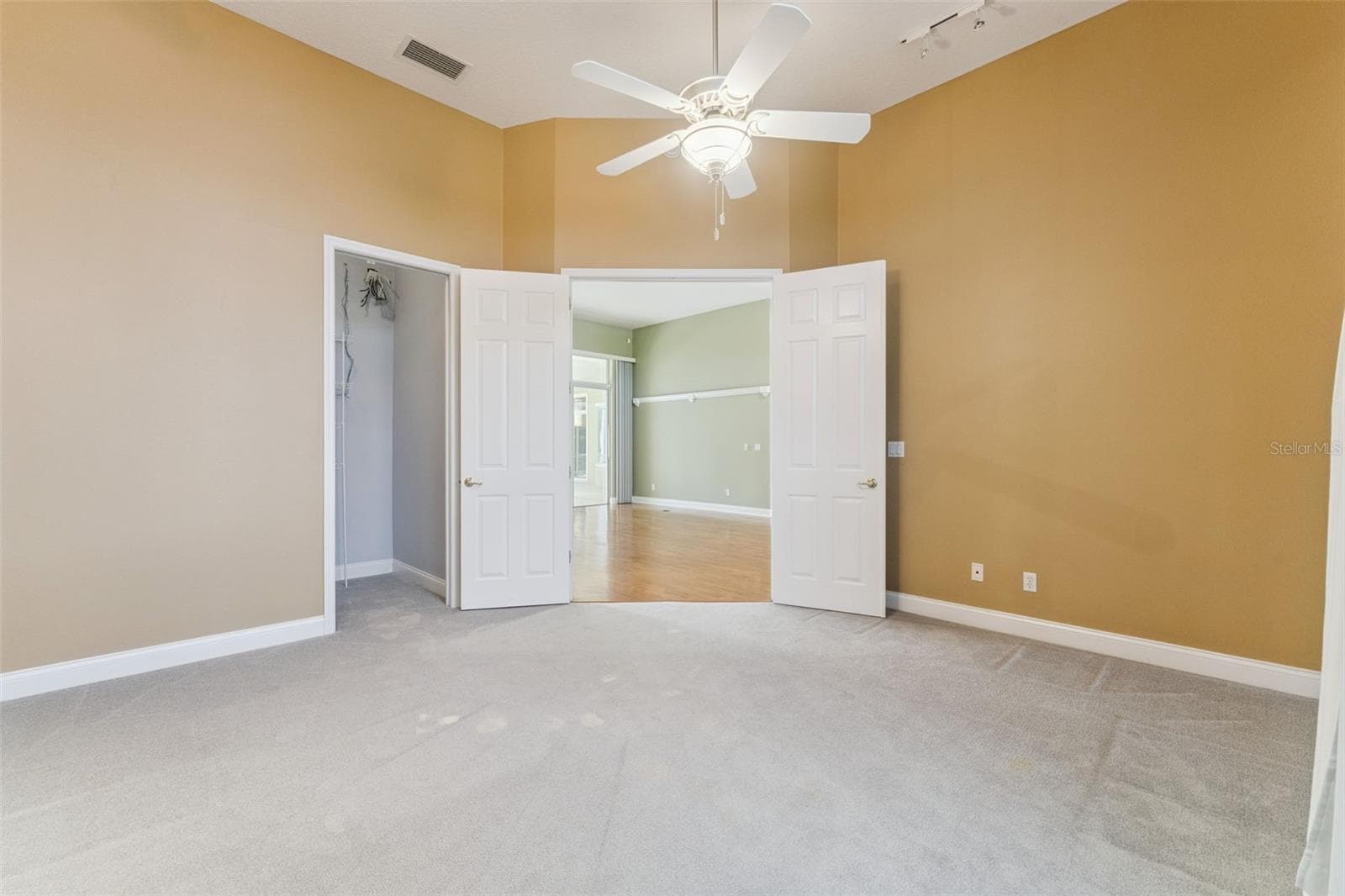 17540 VISTA BELLE COURT — photo 25 of 48
