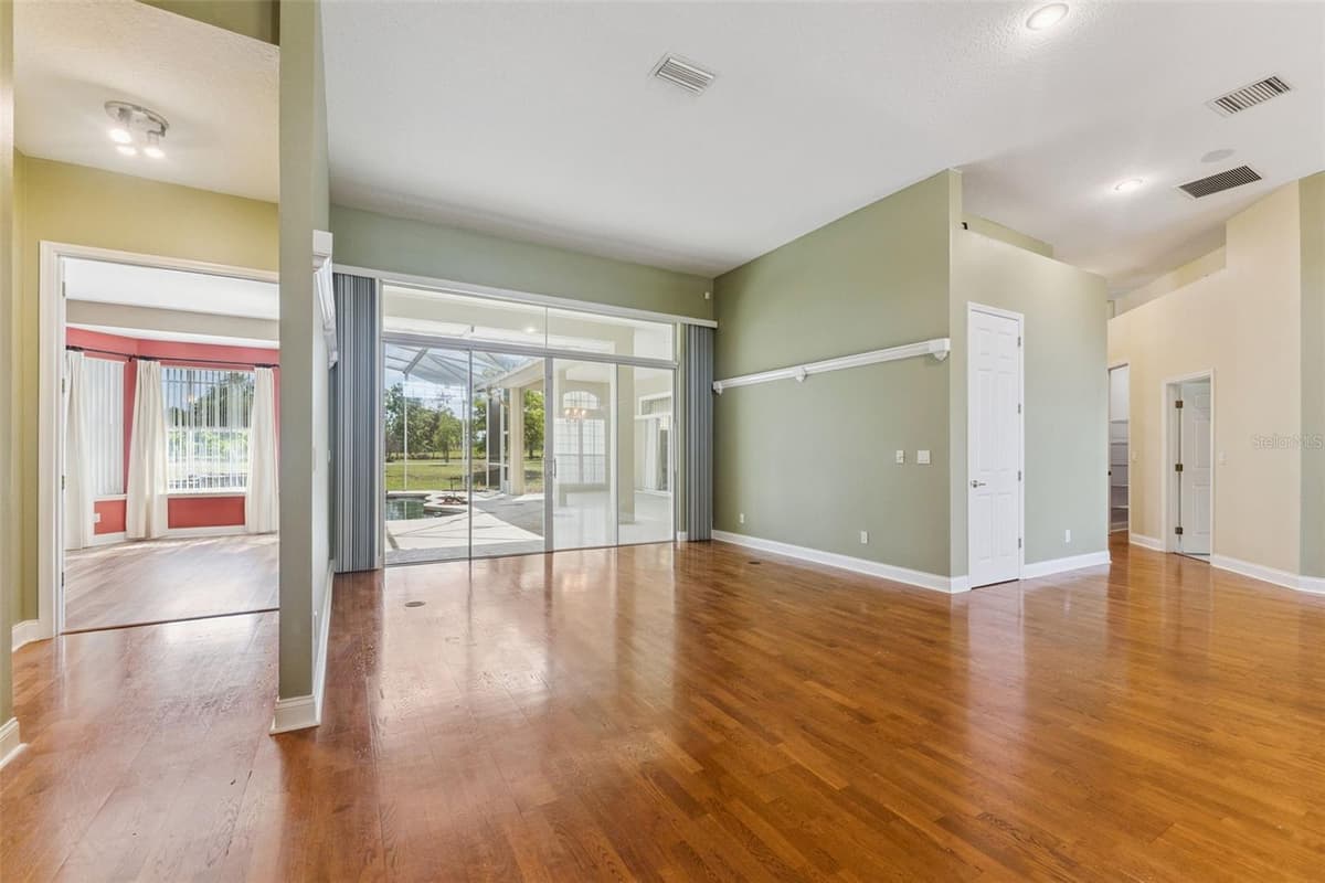 17540 VISTA BELLE COURT — photo 8 of 48