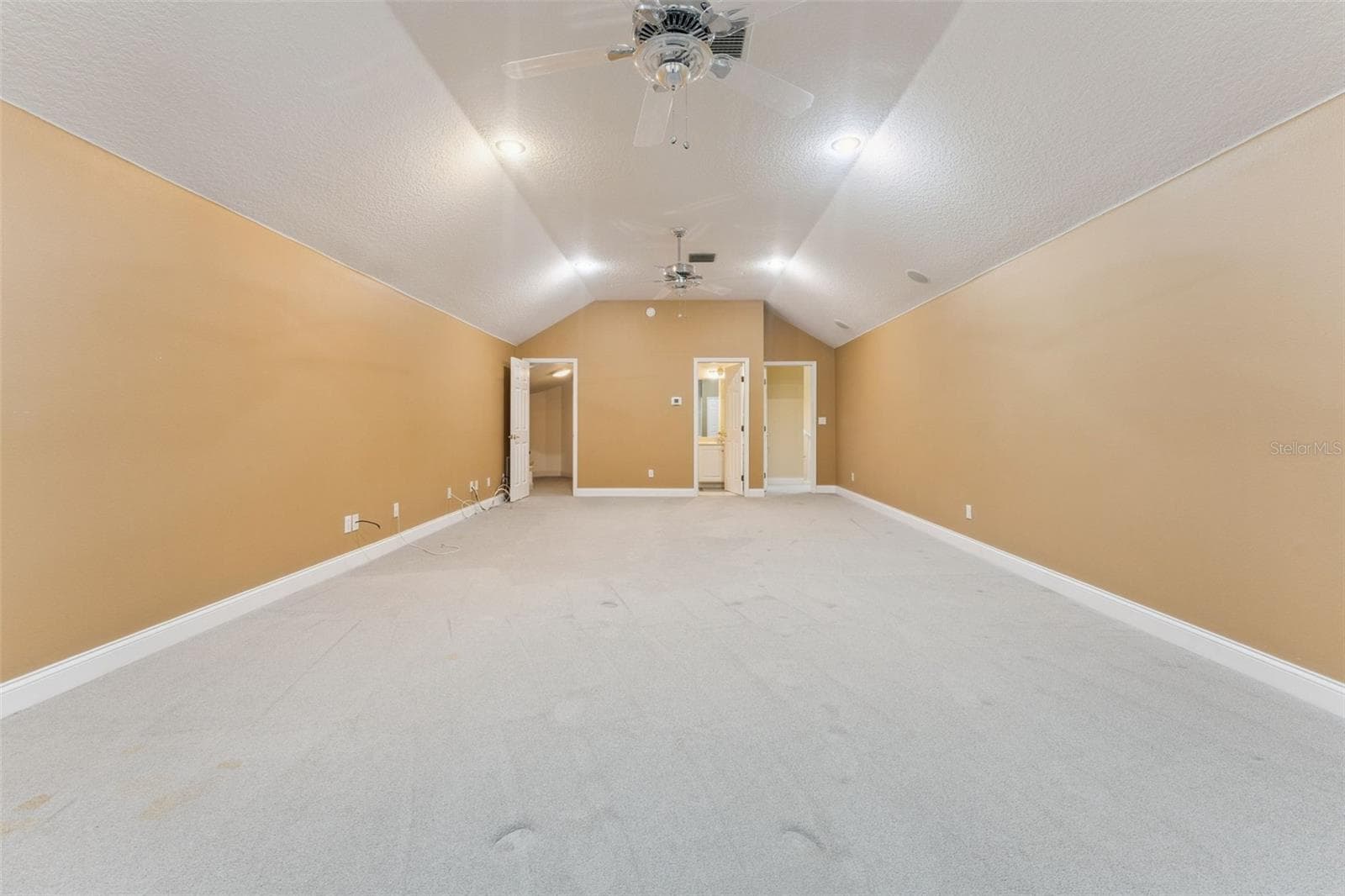 17540 VISTA BELLE COURT — photo 30 of 48
