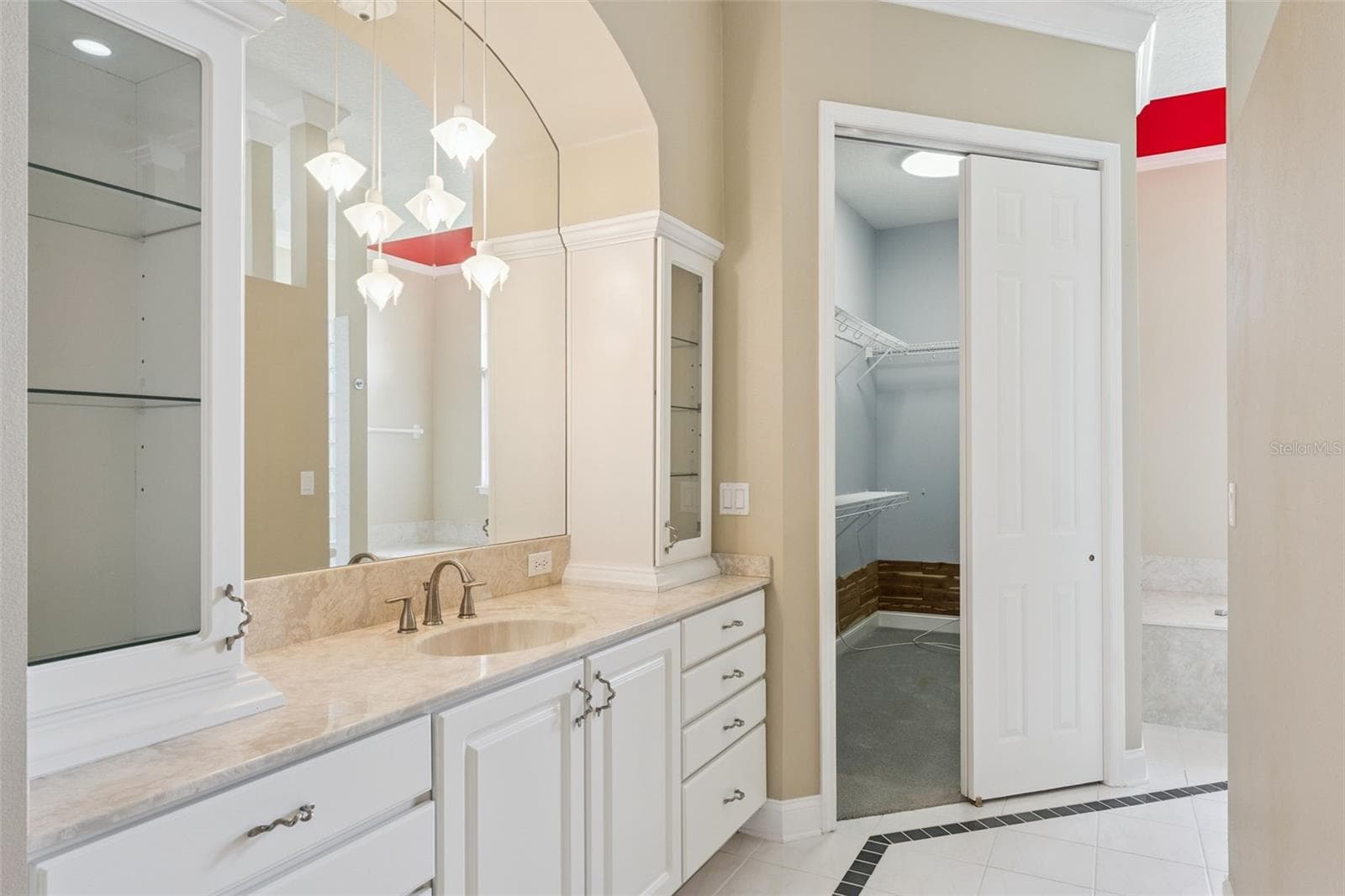 17540 VISTA BELLE COURT — photo 15 of 48