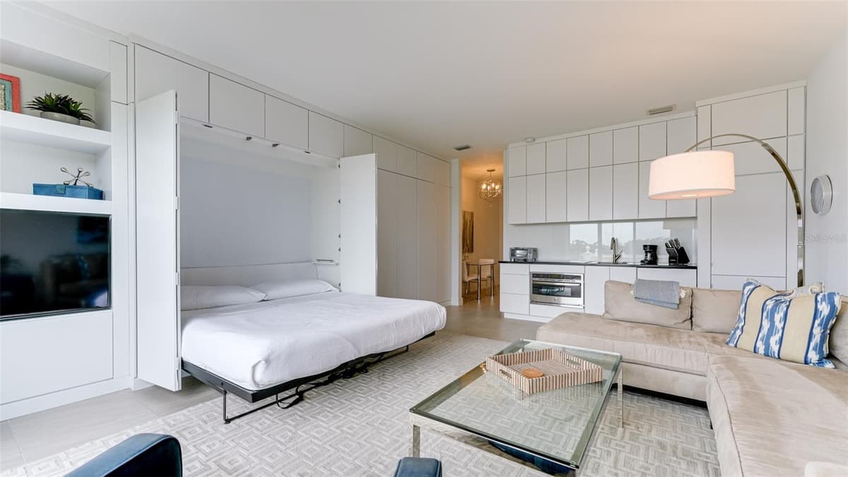 51 MACEWEN DRIVE — photo 10 of 44