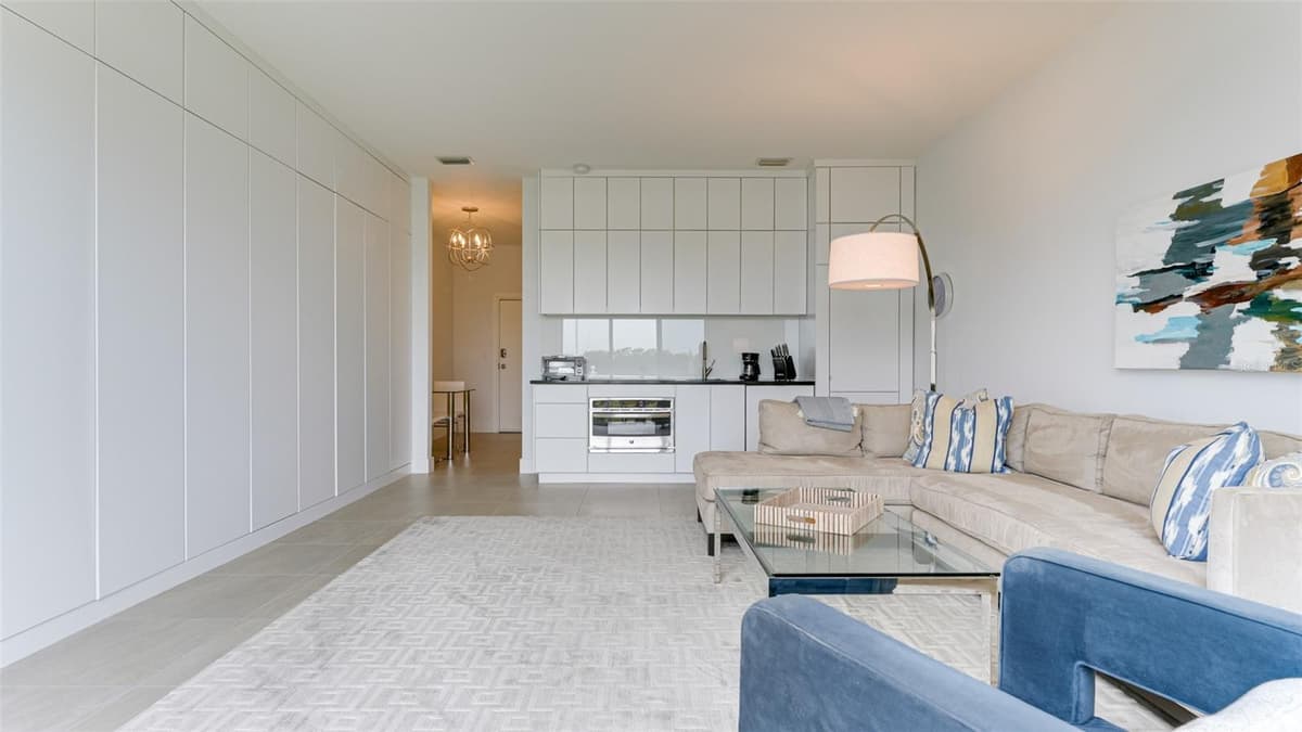 51 MACEWEN DRIVE — photo 12 of 44