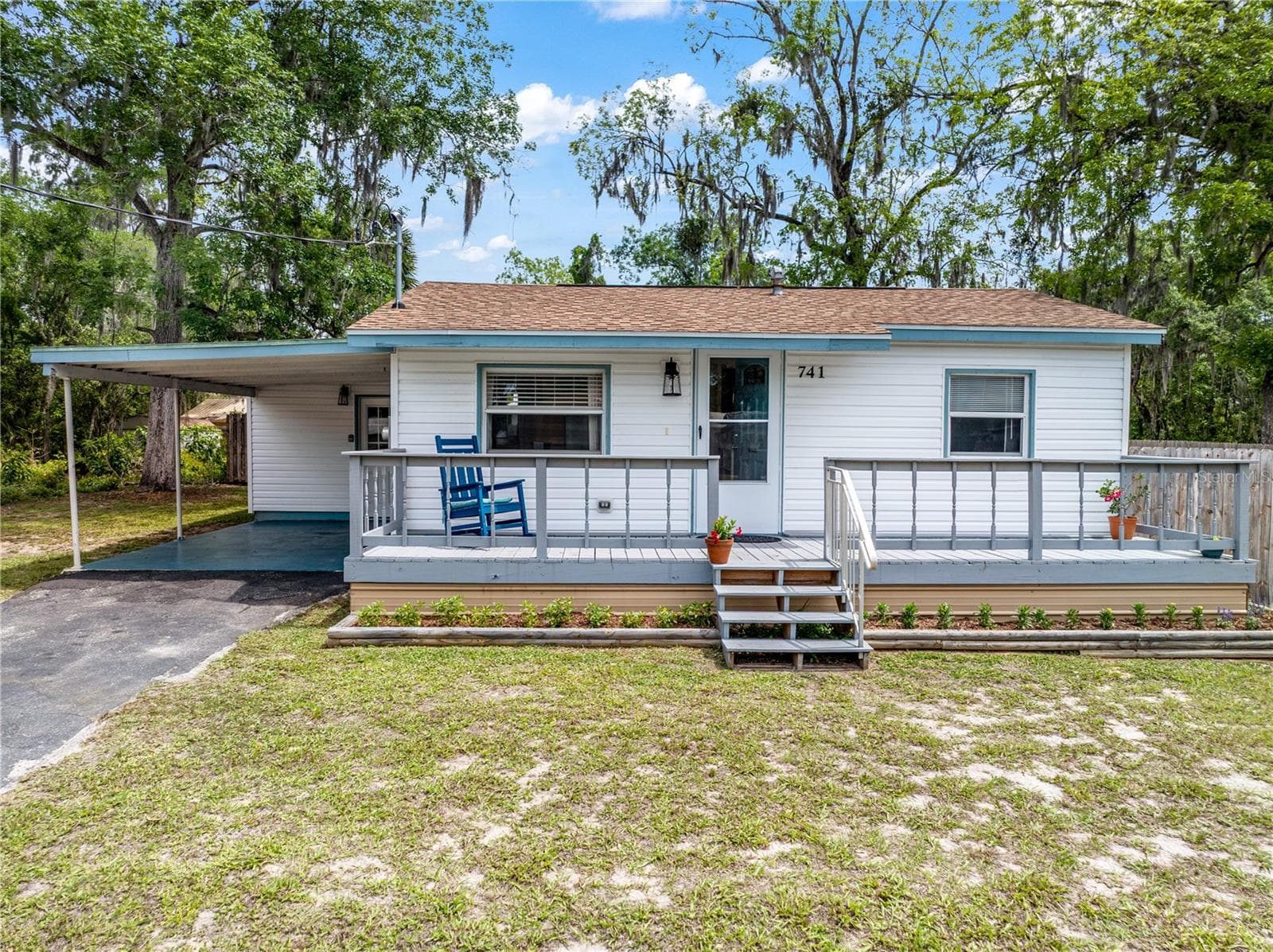 741 KAURI WAY