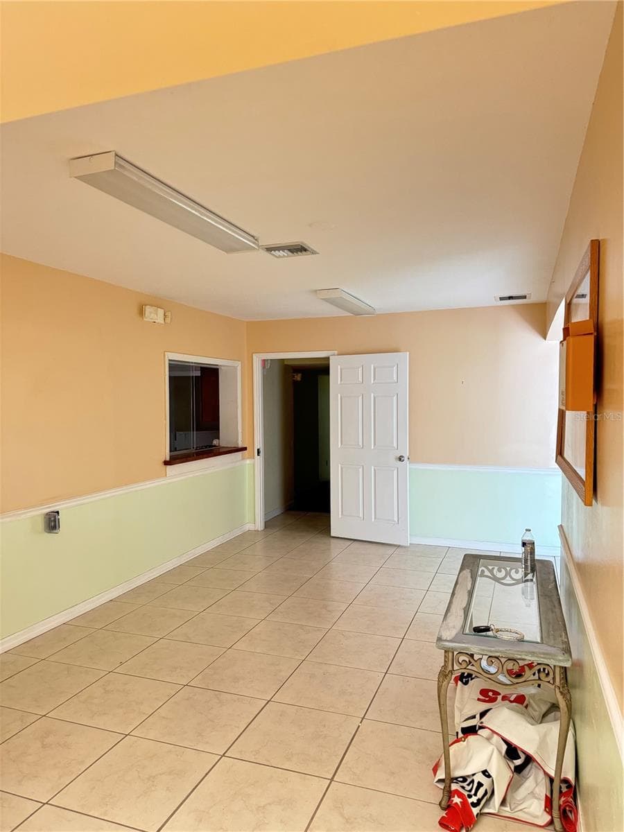 706 7TH STREET — photo 3 of 12