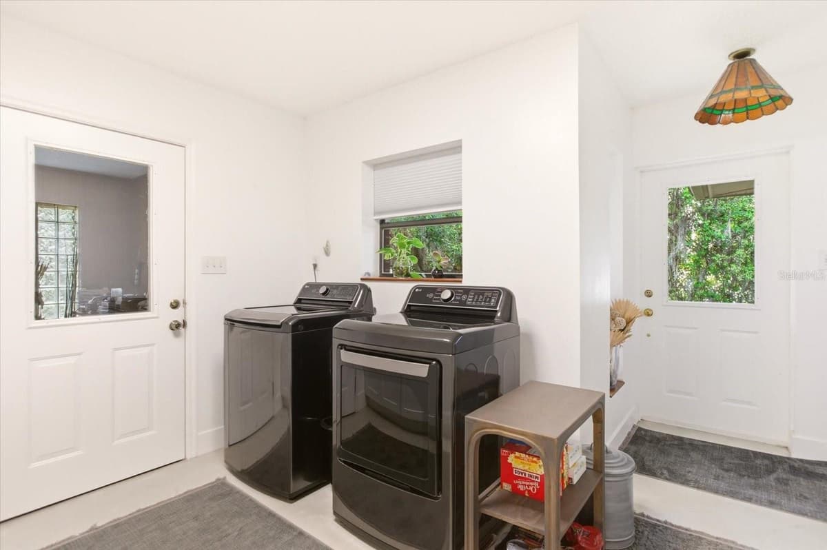 4910 LAKE DRIVE — photo 56 of 73