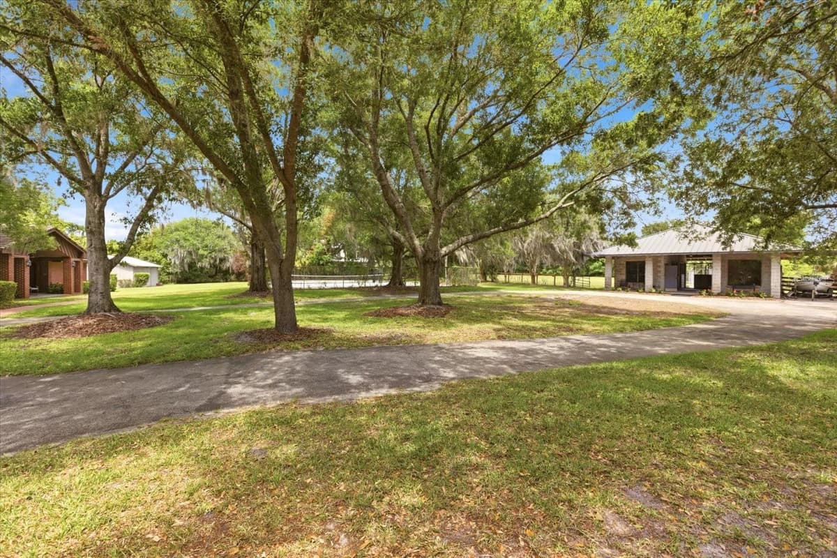 4910 LAKE DRIVE — photo 36 of 73