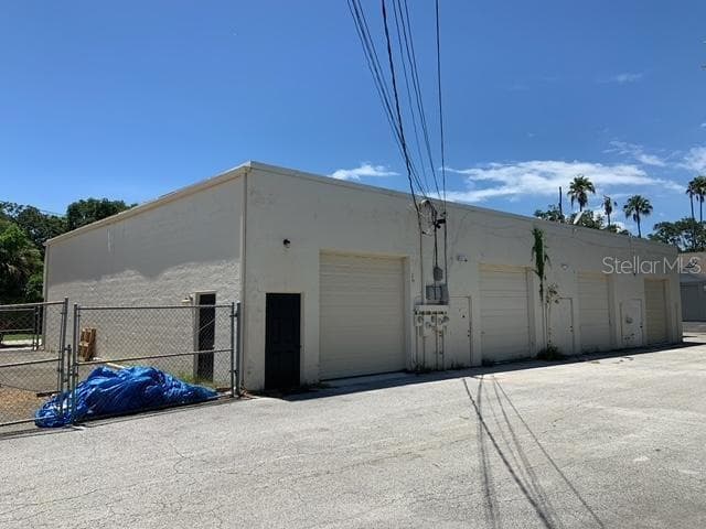 1211 HAMLET AVENUE — photo 4 of 5