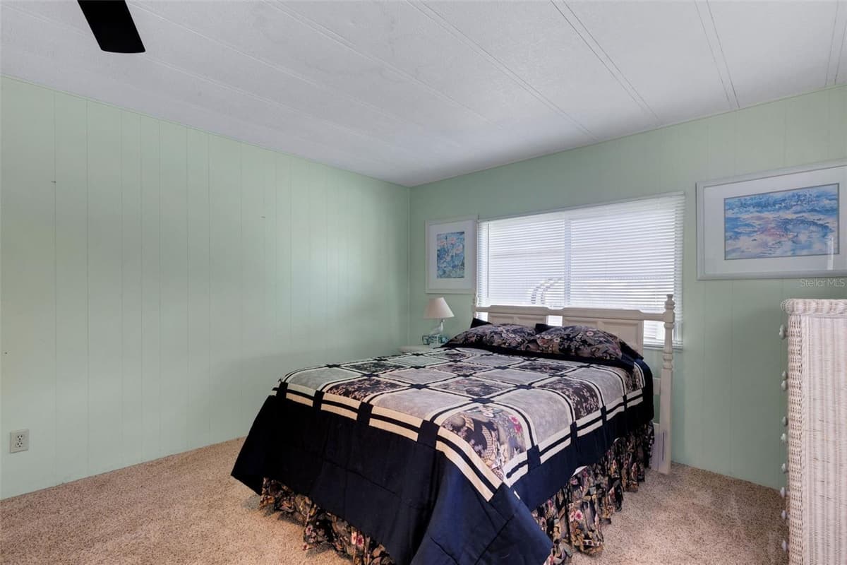 98 CEDAR ELM DRIVE — photo 21 of 39
