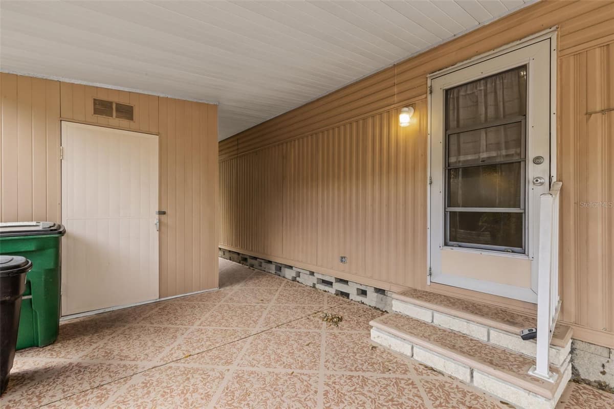 98 CEDAR ELM DRIVE — photo 36 of 39