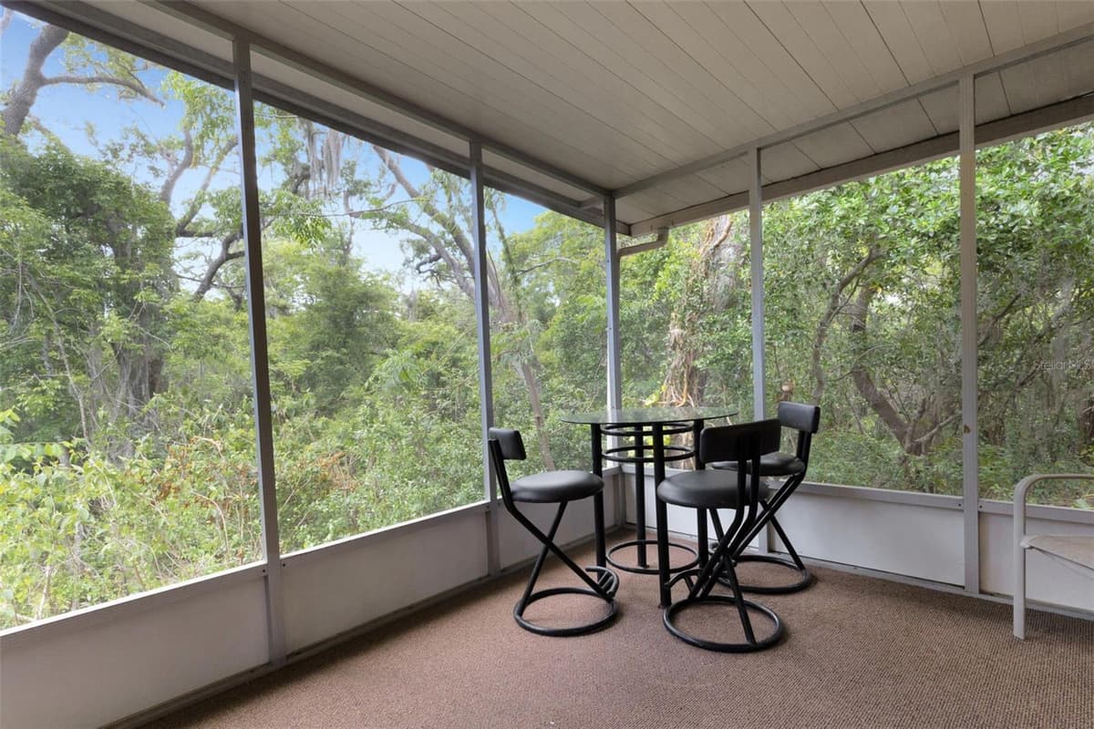 98 CEDAR ELM DRIVE — photo 28 of 39