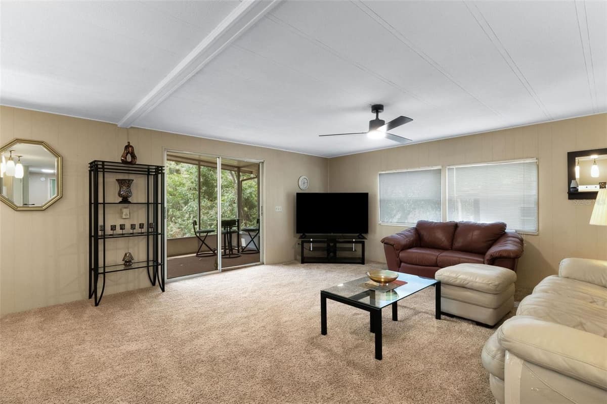 98 CEDAR ELM DRIVE — photo 14 of 39