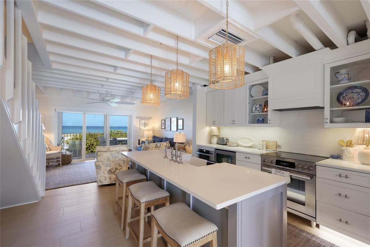 420 GULF BOULEVARD — photo 12 of 40
