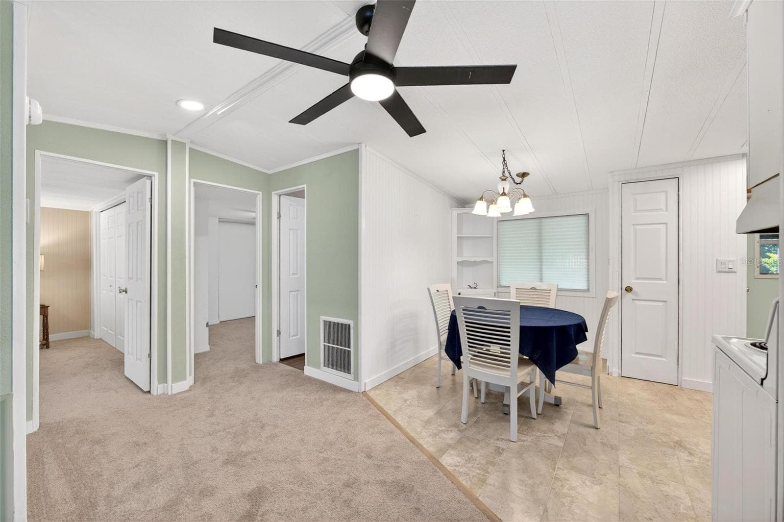 516 JASON DRIVE — photo 13 of 31