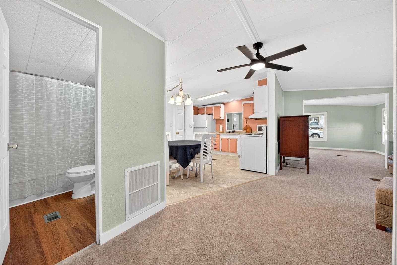 516 JASON DRIVE — photo 25 of 31