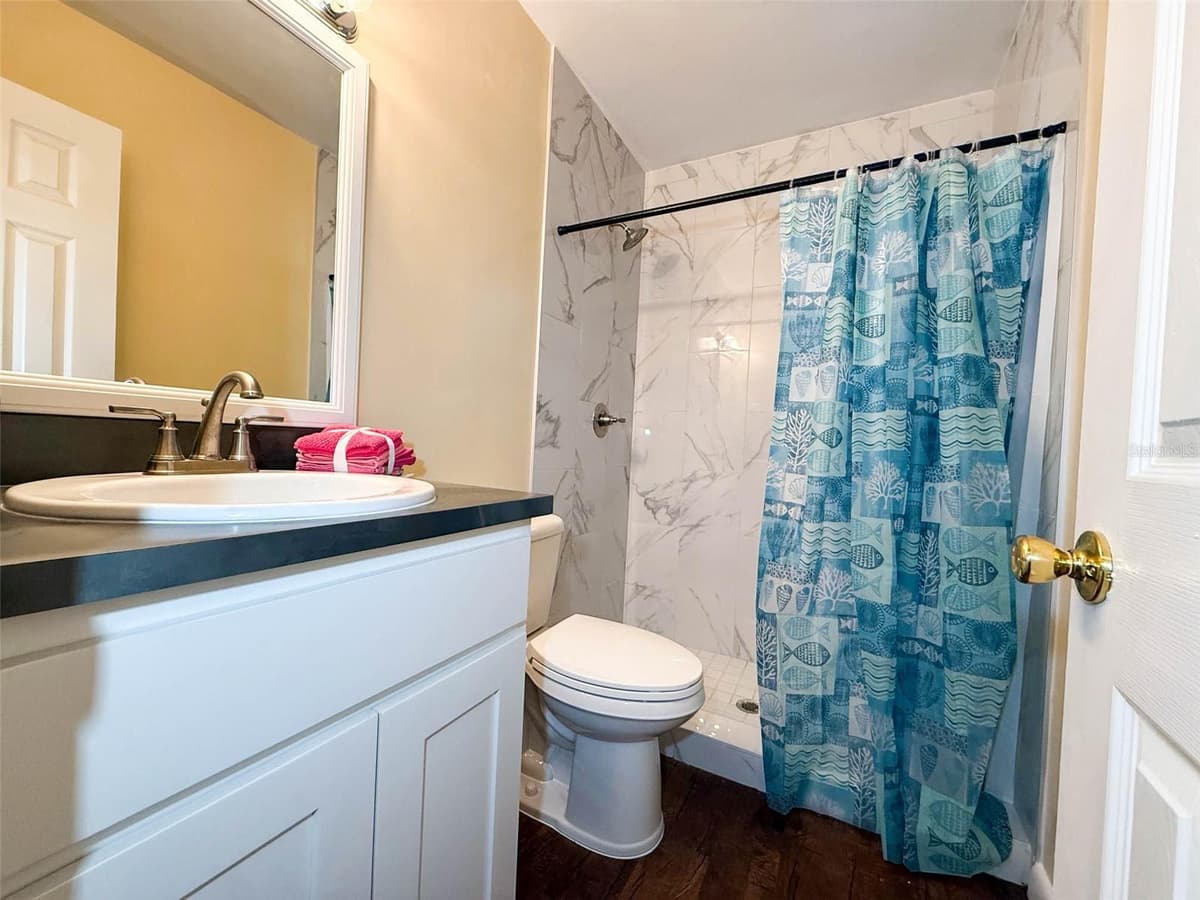1135 NEIL COURT — photo 10 of 30