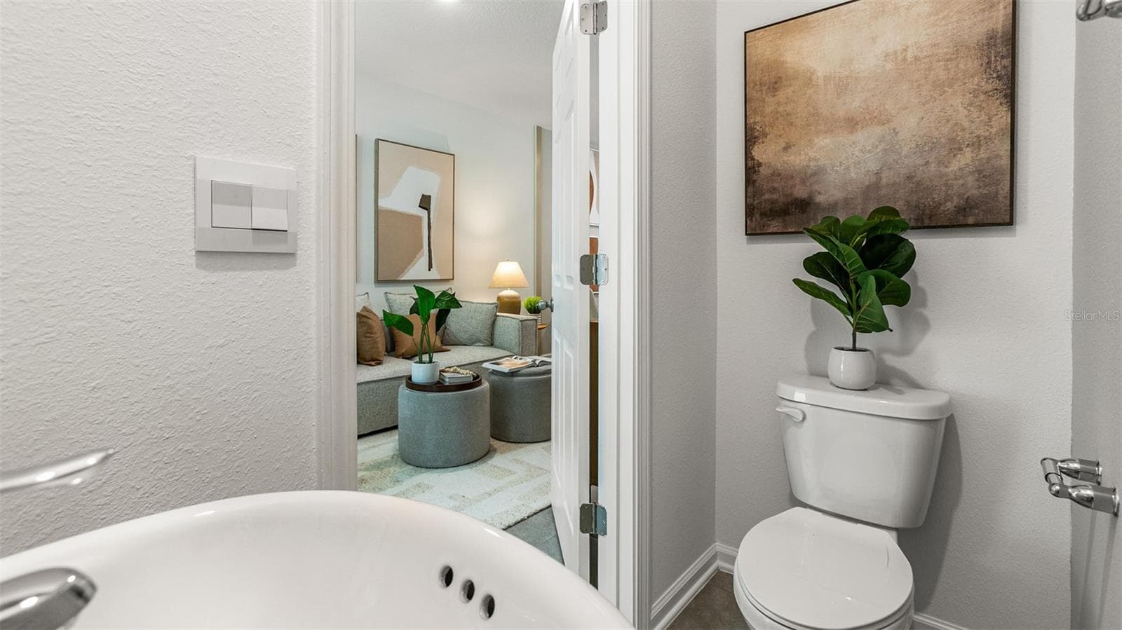 211 AYAMONTE ROAD — photo 14 of 36