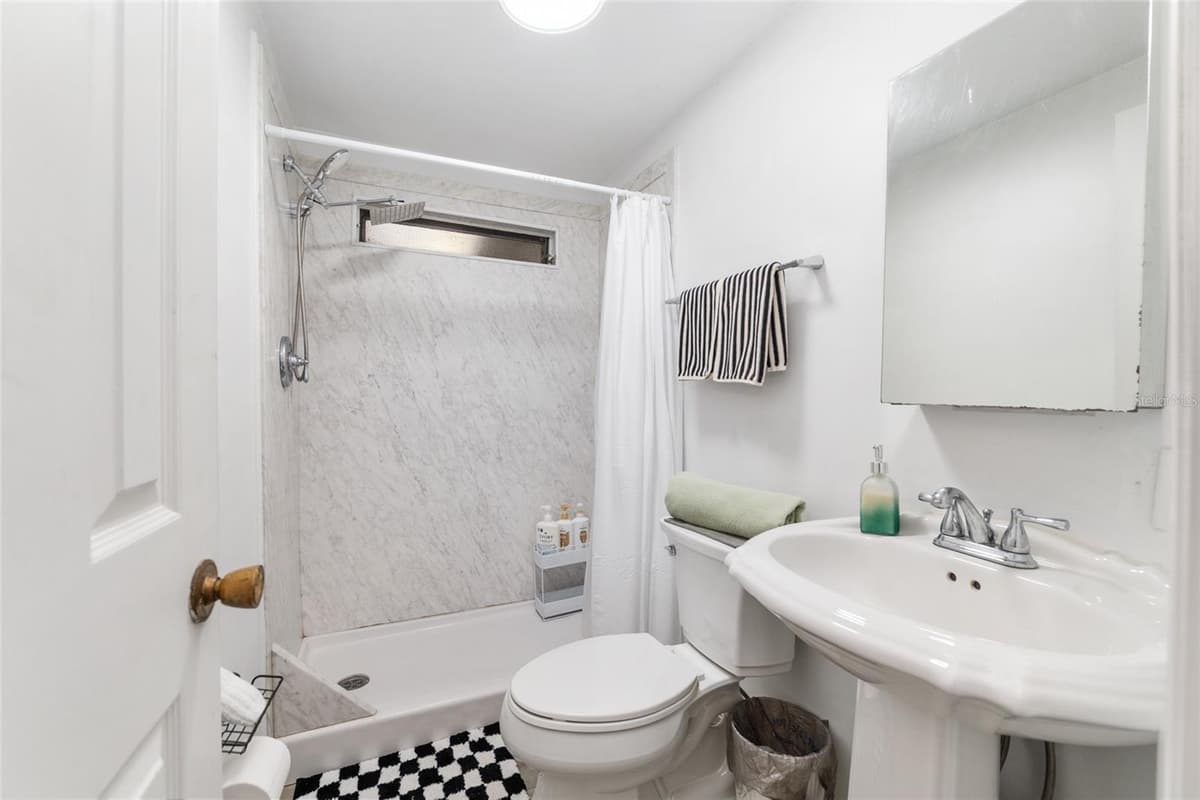 20361 1ST STREET — photo 43 of 62